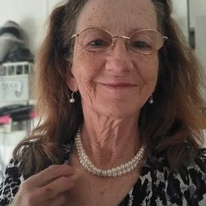 Meet your Posher, Beth